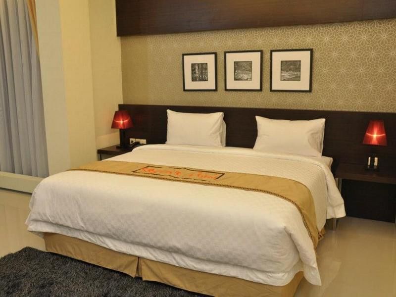 Regina Hotel Pemalang Ngoại thất bức ảnh