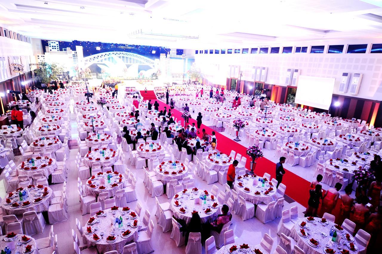 Regina Hotel Pemalang Ngoại thất bức ảnh