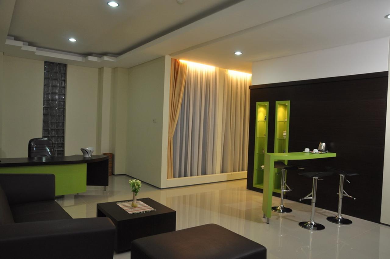 Regina Hotel Pemalang Ngoại thất bức ảnh
