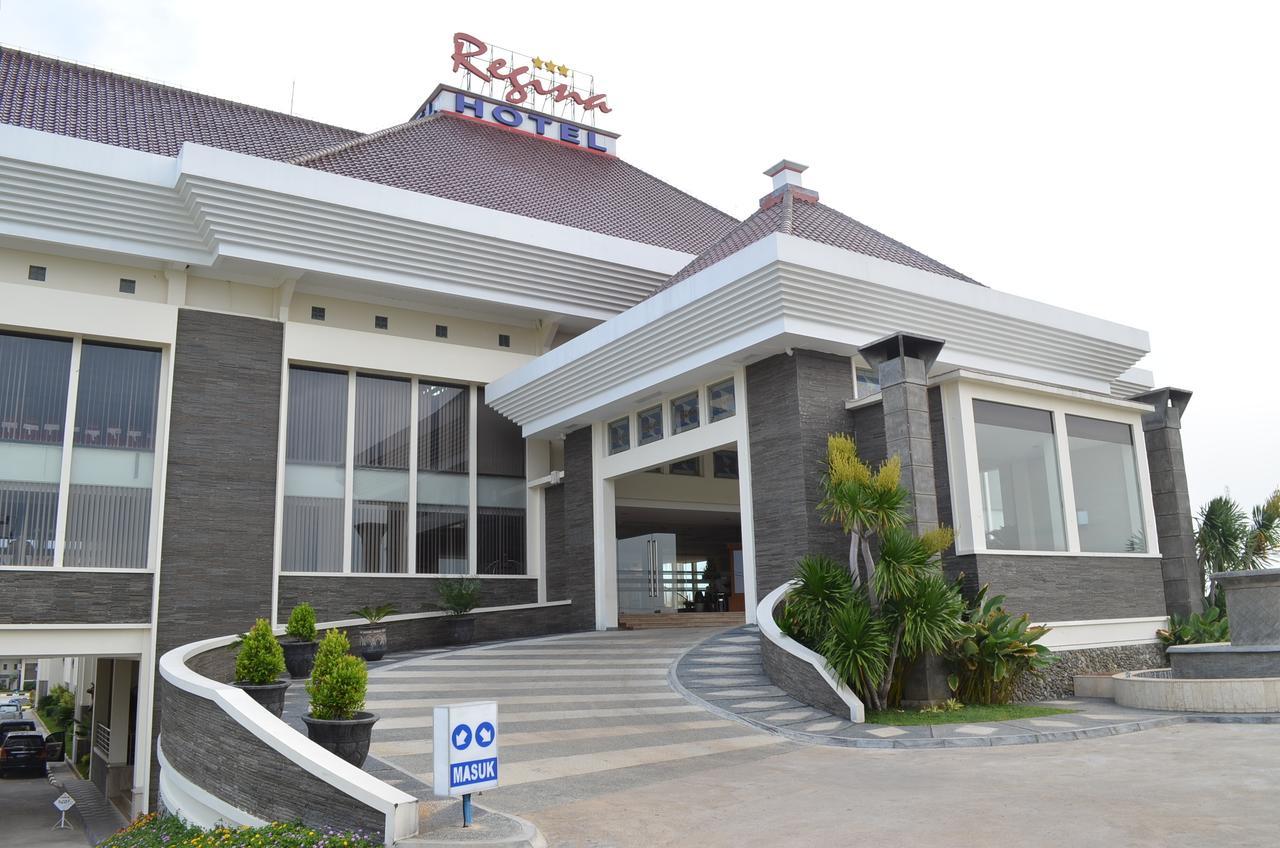 Regina Hotel Pemalang Ngoại thất bức ảnh
